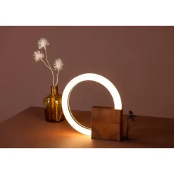 Brive Belysning - Valnød og Hvid