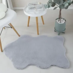 Caty Børnetæppe imiteret Fåreskind - Sølv