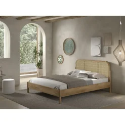 Dobbeltseng i eg med rattan gavl – Olive 160 × 200 cm