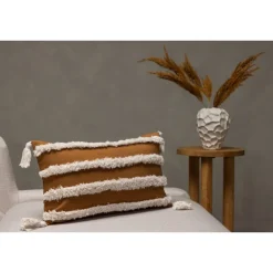 Elina Pudevår - Brun og Hvid