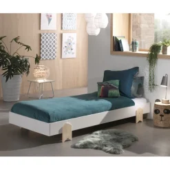 Enkeltseng 90 x 200 cm – Modulo, hvid stabelbar med pileben