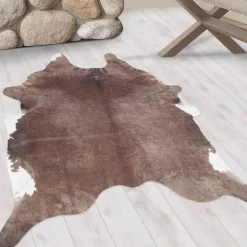 Etosha Vaskbart tæppe Imiteret koskind - Brun