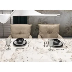 FERNANDO Spisebord med udtræk 160 kan udvides til 240 cm - Hvid marmor / Sort