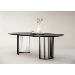 Hamneskar Ovalt spisebord 220 x 110 cm - Sort