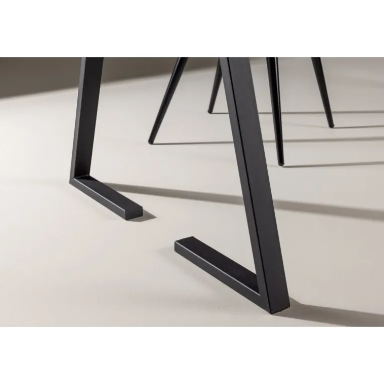 Jakarta Spisebord - Sort og Mørk Natur