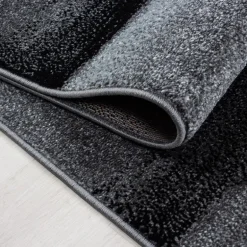 Lucca 1840 tæppe - Sort