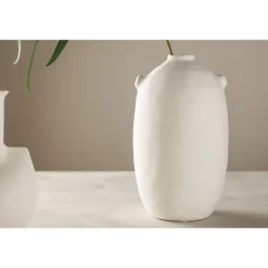 Madi Vase - Off White