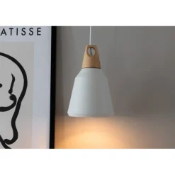 Nao Belysning - Hvid og Træ