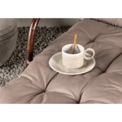 Nella Solseng - Mørk Valnød