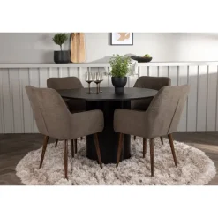 Olivia Rundt Spisebordssæt med Tomorrow Stole