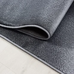 Plus 8008 tæppe - Sort