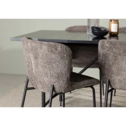 Spisebordssæt Astrid med Modesto Spisebordsstole - Sort og Mørkegrå