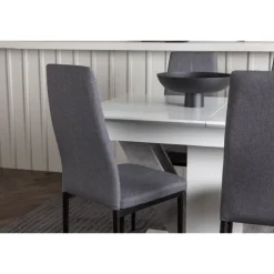 Spisebordssæt Disa med Spisebordsstolene Petra - Mørkegrå og Hvid