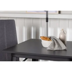 Spisebordssæt Tempe med Spisebordsstole Petra - Sort og Mørkegrå