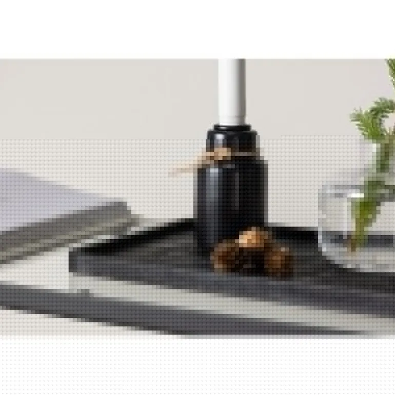 Ulricehamn Lysestage - Sort og Hvid