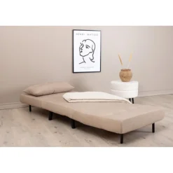 Vicky Klapseng - Beige